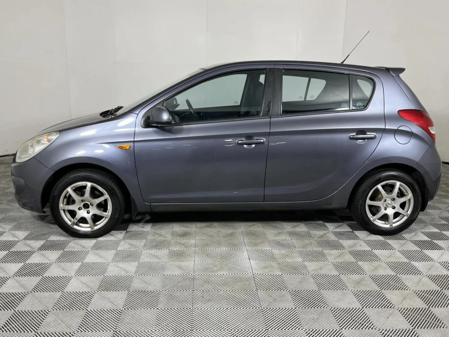 Used 2012 Hyundai i20 1.6 Remix - WeBuyCars The Dome Used 2012 Hyundai i20 1.6 Remix - WeBuyCars The Dome