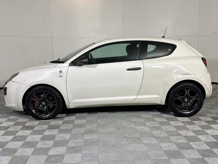 Used 2015 Alfa Romeo MiTo 1.4TBi Quadrifoglio Verde - WeBuyCars Midstream Used 2015 Alfa Romeo MiTo 1.4TBi Quadrifoglio Verde - WeBuyCars Midstream