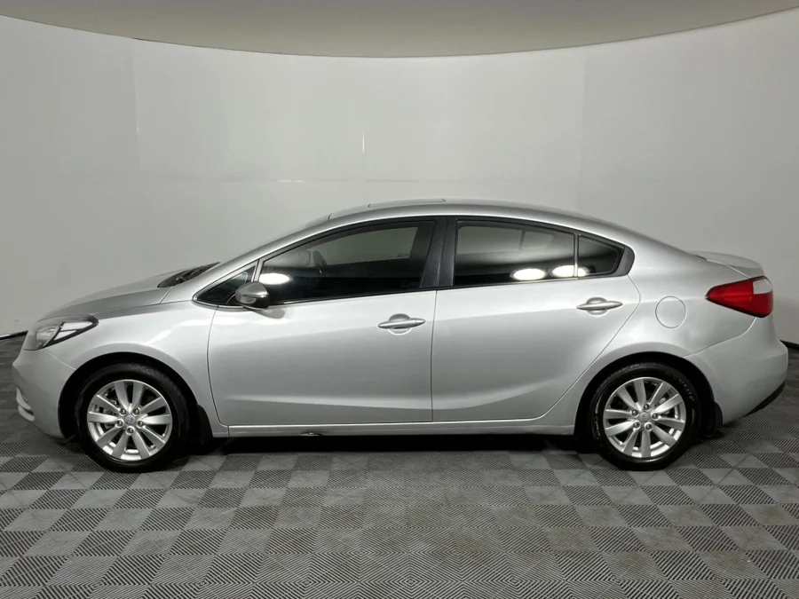 Used 2014 Kia Cerato sedan 2.0 EX auto - WeBuyCars Witbank Used 2014 Kia Cerato sedan 2.0 EX auto - WeBuyCars Witbank