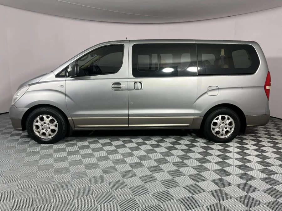 Used 2012 Hyundai H-1 2.5VGTi bus GLS - WeBuyCars Brackenfell Cape Town Used 2012 Hyundai H-1 2.5VGTi bus GLS - WeBuyCars Brackenfell Cape Town