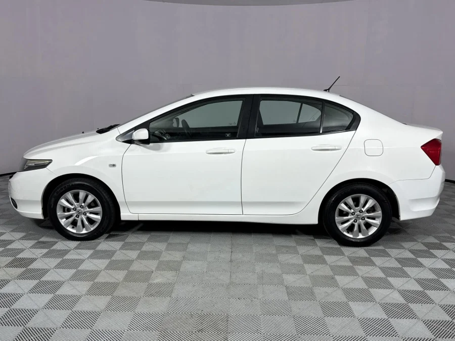Used 2013 Honda Ballade 1.5 Comfort - WeBuyCars Gqeberha