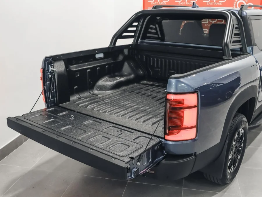 New 2025 BYD Shark 6 double cab Premium AWD - BYD East Rand New New 2025 BYD Shark 6 double cab Premium AWD - BYD East Rand New