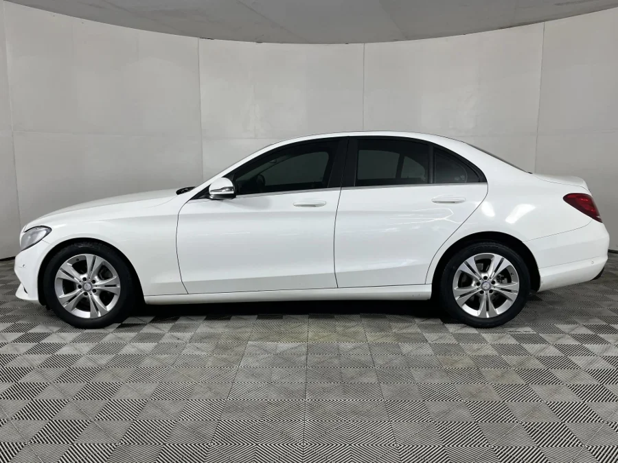 Used 2017 Mercedes-Benz C-Class C180 Avantgarde auto - WeBuyCars The Dome Used 2017 Mercedes-Benz C-Class C180 Avantgarde auto - WeBuyCars The Dome
