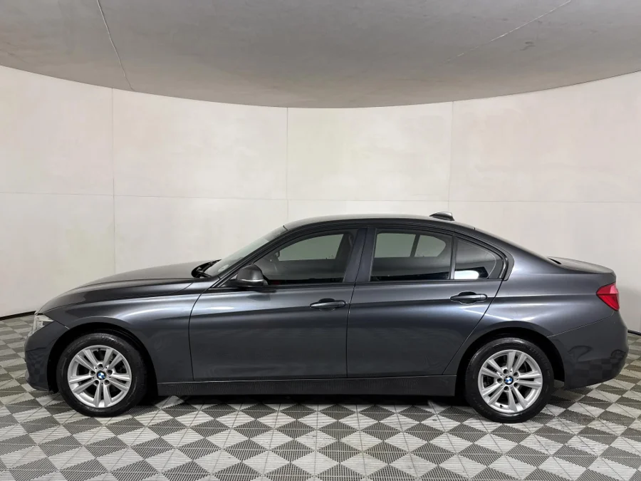 Used 2017 BMW 3 Series 320d sports-auto - WeBuyCars JHB South Used 2017 BMW 3 Series 320d sports-auto - WeBuyCars JHB South
