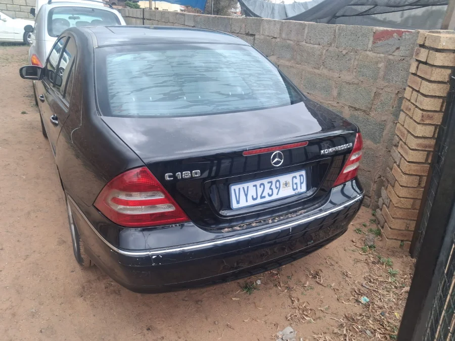 Used 2003 Mercedes-Benz C-Class C180 - Private Seller