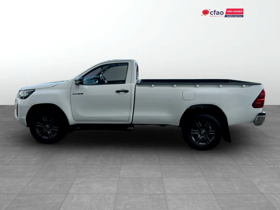 Used 2026 Toyota Hilux 2.4GD-6 single cab Raider manual - CFAO Mobility Toyota Carnival