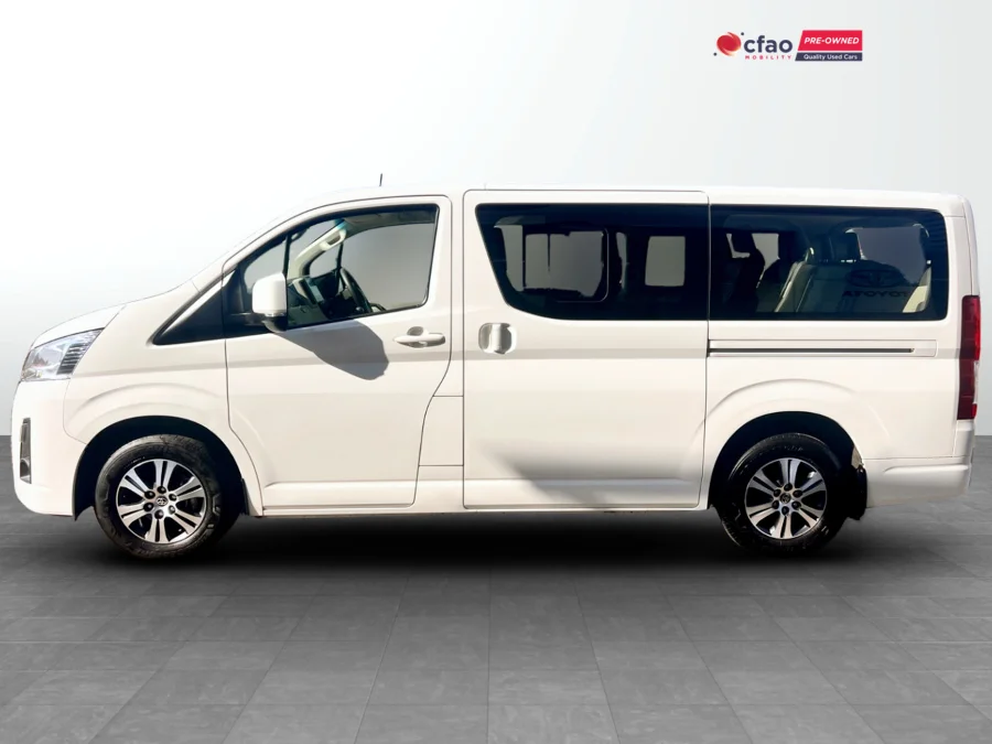Used 2024 Toyota Quantum 2.8 LWB bus 11-seater GL - CFAO Mobility Toyota Carnival Used 2024 Toyota Quantum 2.8 LWB bus 11-seater GL - CFAO Mobility Toyota Carnival