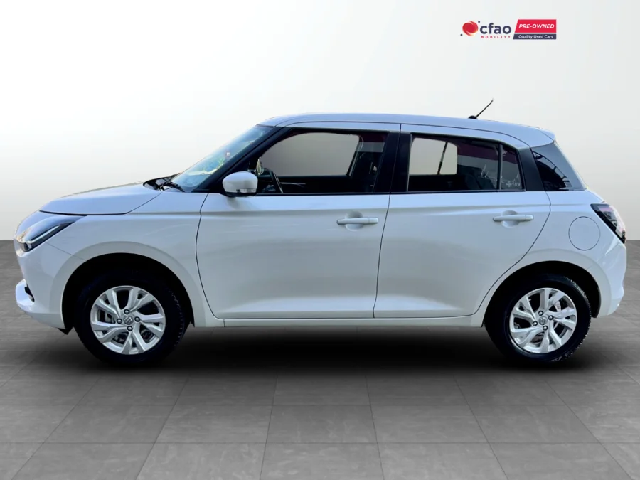 Used 2025 Suzuki Swift 1.2 GL+ auto - CFAO Mobility Toyota Carnival Used 2025 Suzuki Swift 1.2 GL+ auto - CFAO Mobility Toyota Carnival