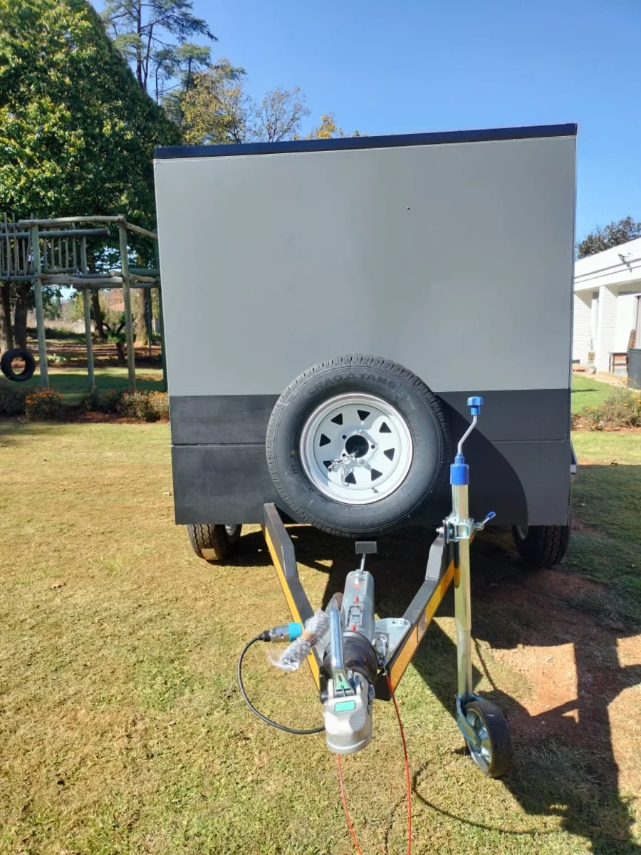 2026 Apex Ultimate Trailers 2.5 meter Enclosed Trailer - Apex Ultimate Trailers 2026 Apex Ultimate Trailers 2.5 meter Enclosed Trailer - Apex Ultimate Trailers