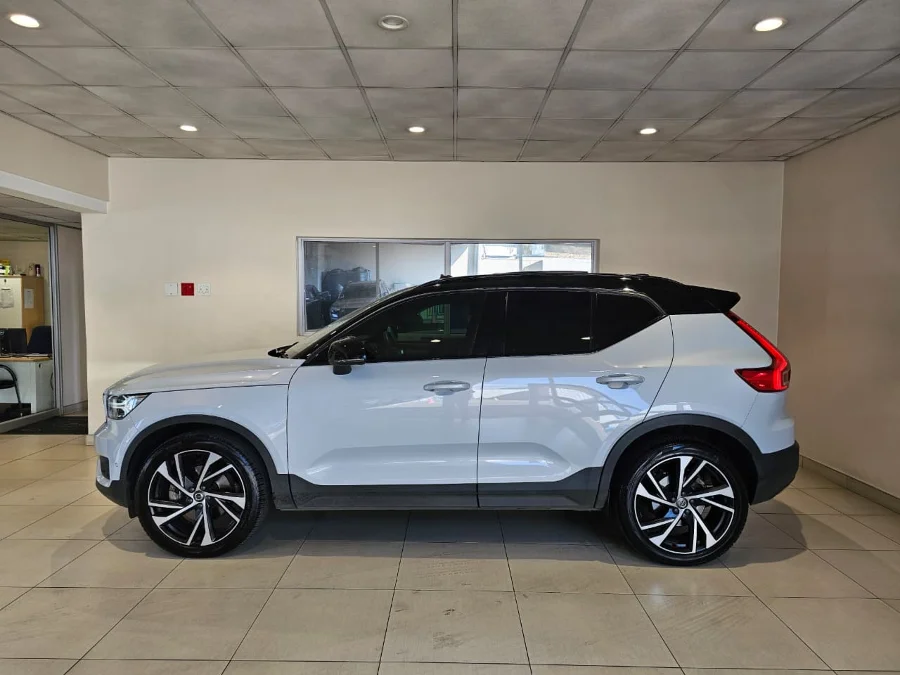 Used 2021 Volvo XC40 D4 AWD R-Design - Ford Bryanston Used 2021 Volvo XC40 D4 AWD R-Design - Ford Bryanston