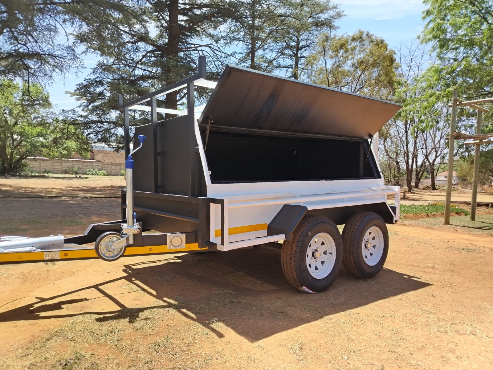 Apex Ultimate Trailers 2.4 meter Custom build Toolbox