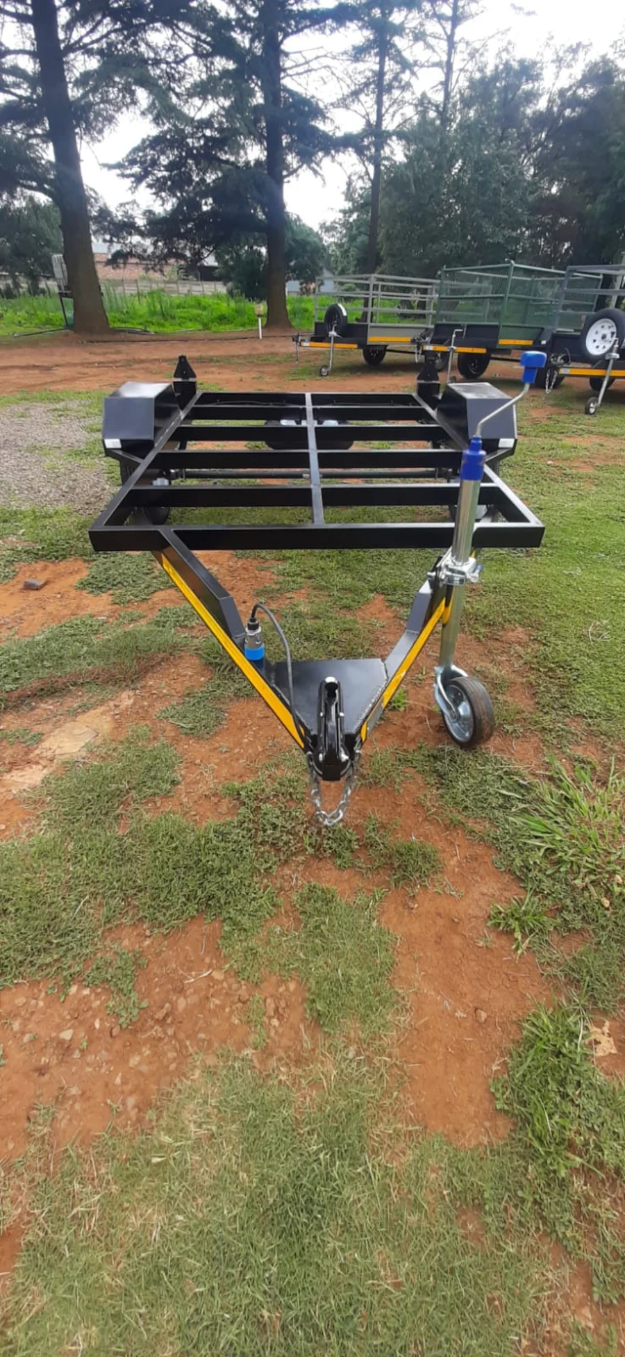 Apex Ultimate Trailers 2.4 meter x 1.5 meter Skeletal Trailer - Apex Ultimate Trailers Apex Ultimate Trailers 2.4 meter x 1.5 meter Skeletal Trailer - Apex Ultimate Trailers