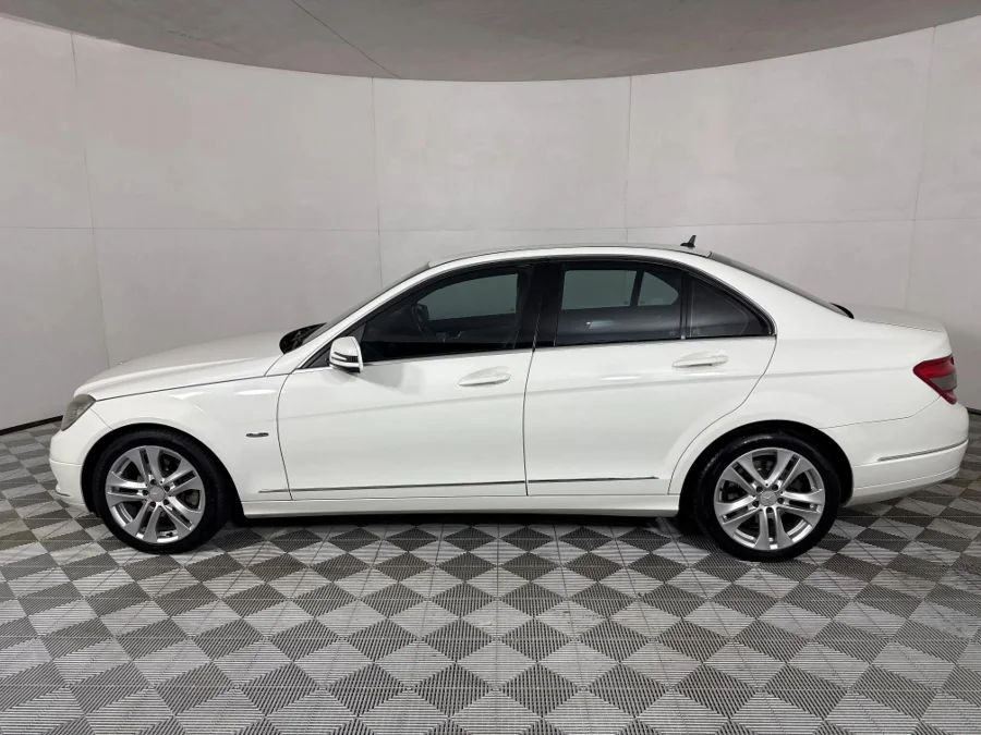 Used 2010 Mercedes-Benz C-Class C200 Kompressor Classic Touchshift - WeBuyCars JHB South Used 2010 Mercedes-Benz C-Class C200 Kompressor Classic Touchshift - WeBuyCars JHB South