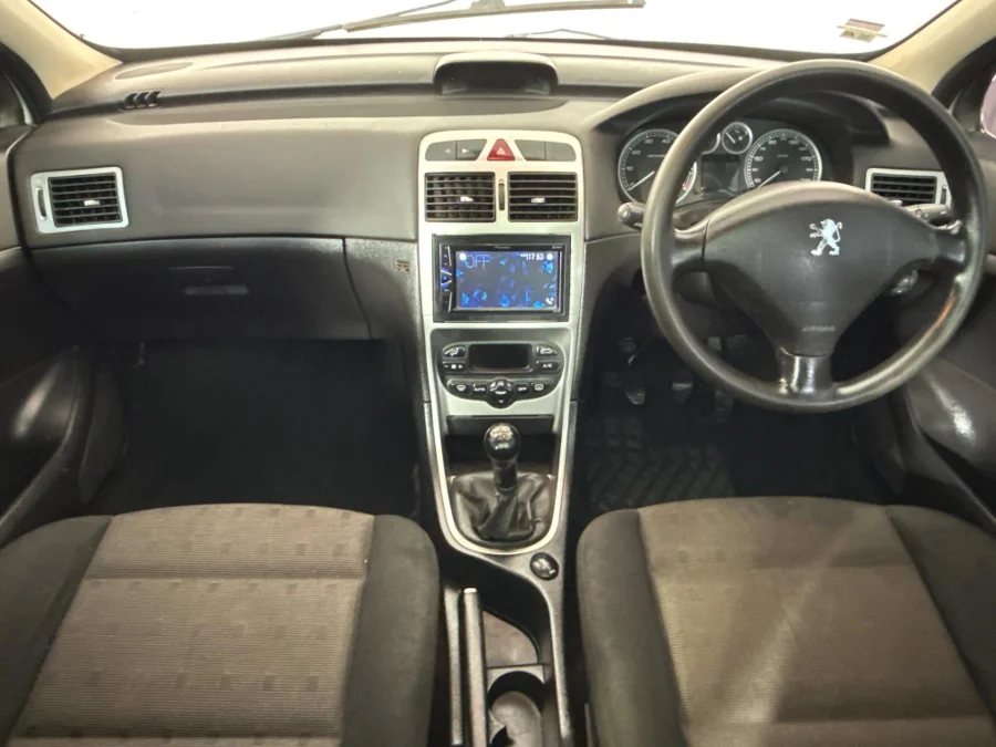 Used 2005 Peugeot 307 2.0 SW XS - WeBuyCars Polokwane Used 2005 Peugeot 307 2.0 SW XS - WeBuyCars Polokwane