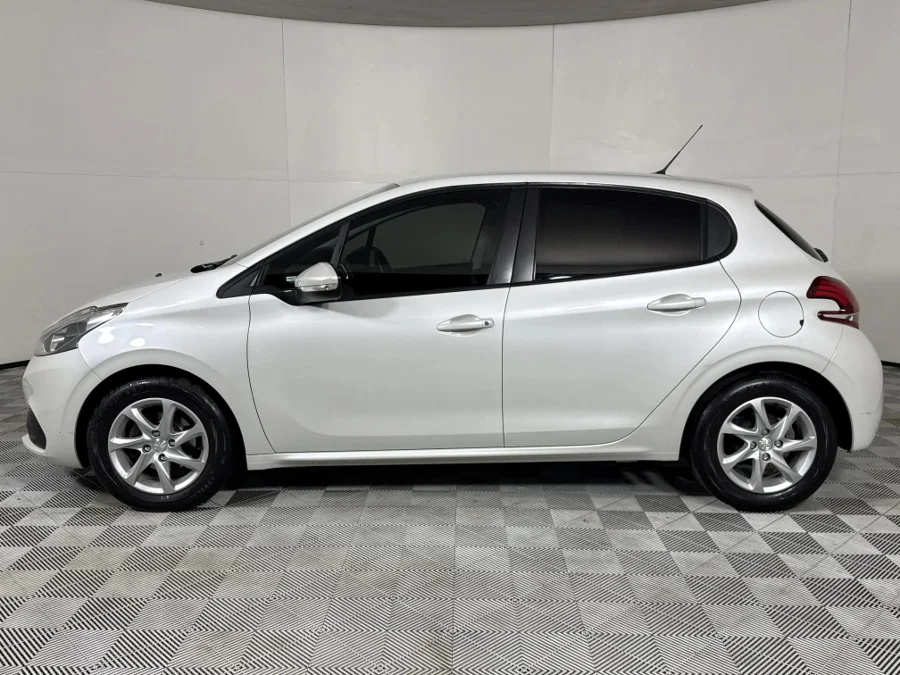 Used 2019 Peugeot 208 1.2 Active - WeBuyCars Riverhorse Used 2019 Peugeot 208 1.2 Active - WeBuyCars Riverhorse