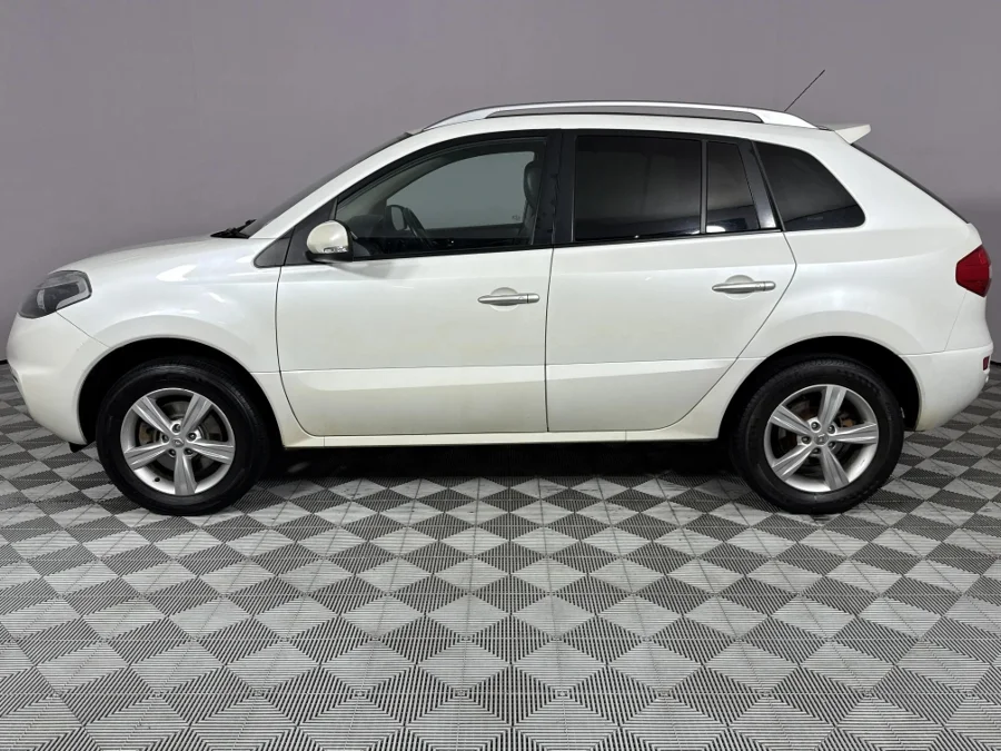 Used 2013 Renault Koleos 2.5 Dynamique - WeBuyCars Lansdowne