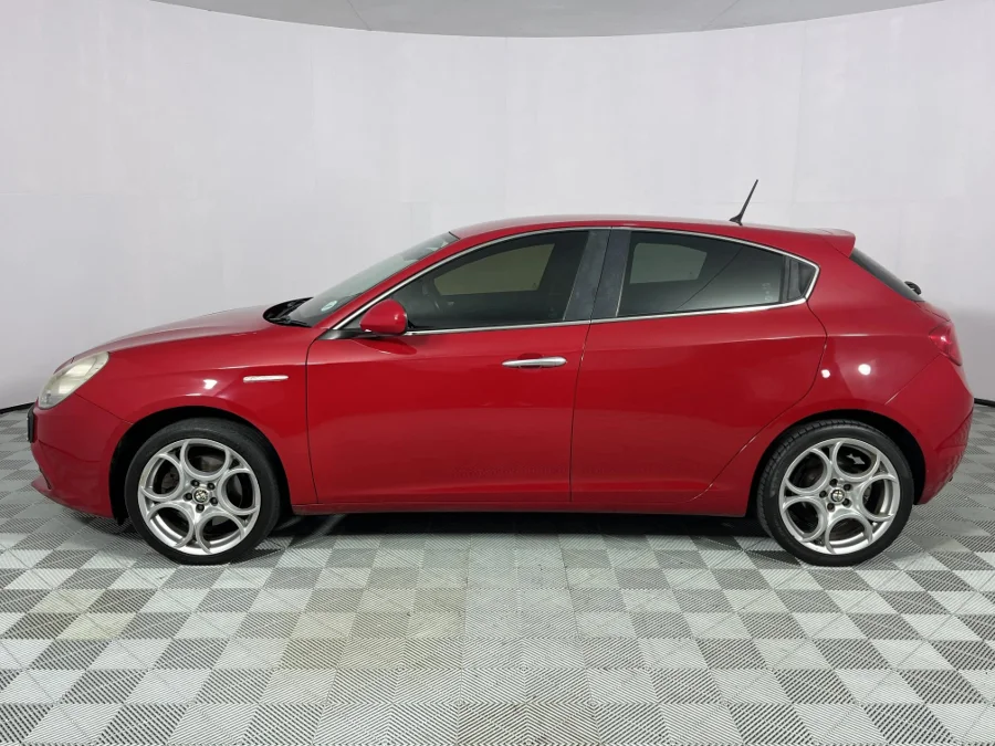 Used 2012 Alfa Romeo Giulietta 1.4TBi Distinctive - WeBuyCars Gqeberha Used 2012 Alfa Romeo Giulietta 1.4TBi Distinctive - WeBuyCars Gqeberha