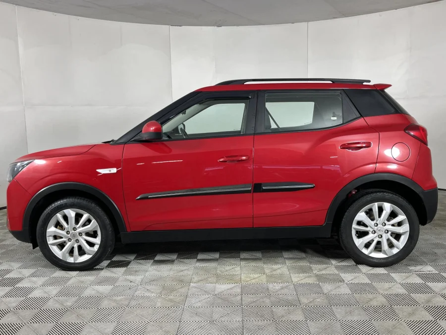 Used 2022 Mahindra XUV300 1.5TD W6 - WeBuyCars The Dome Used 2022 Mahindra XUV300 1.5TD W6 - WeBuyCars The Dome