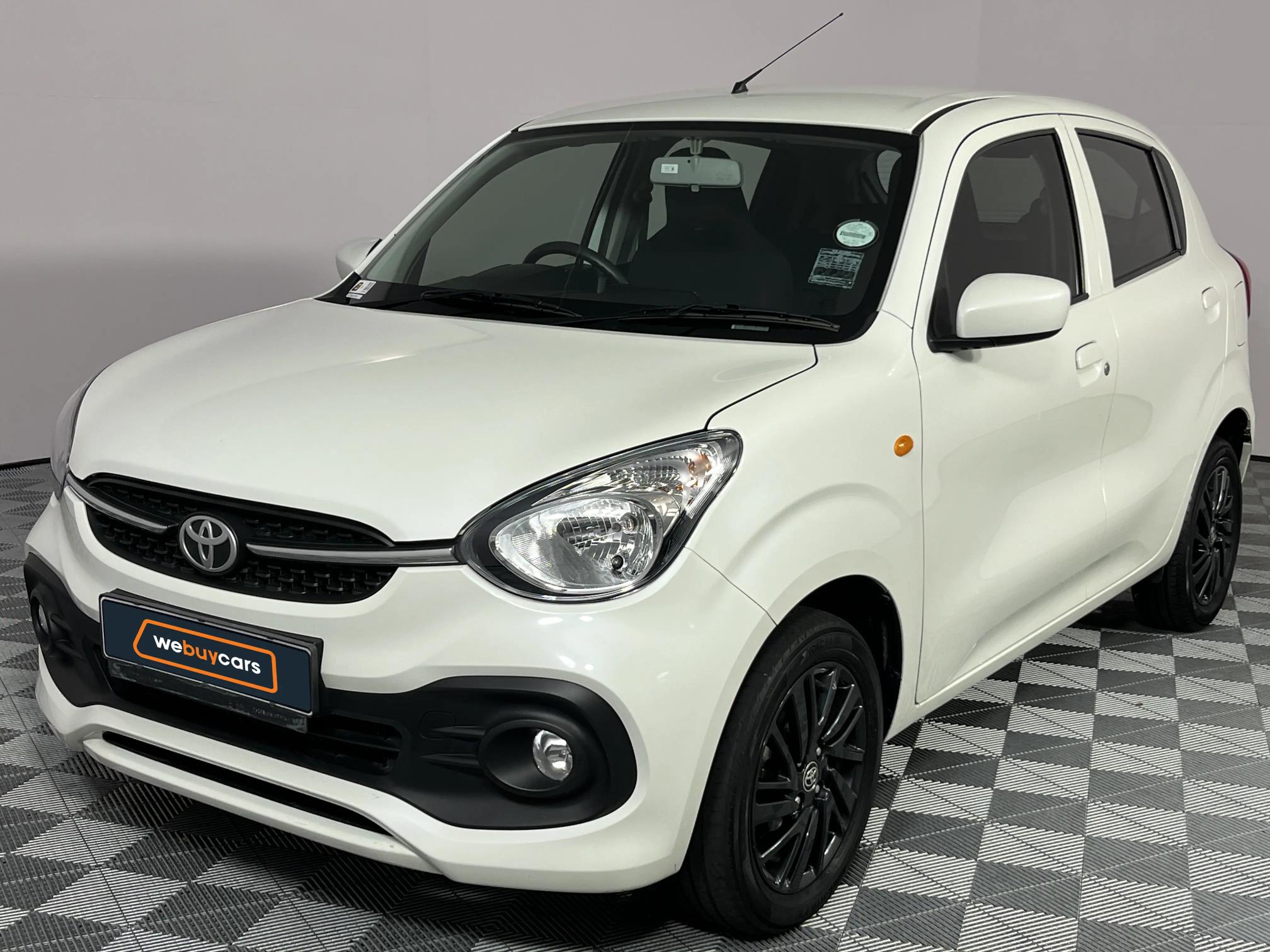 Used 2024 Toyota Vitz 1.0 XR manual