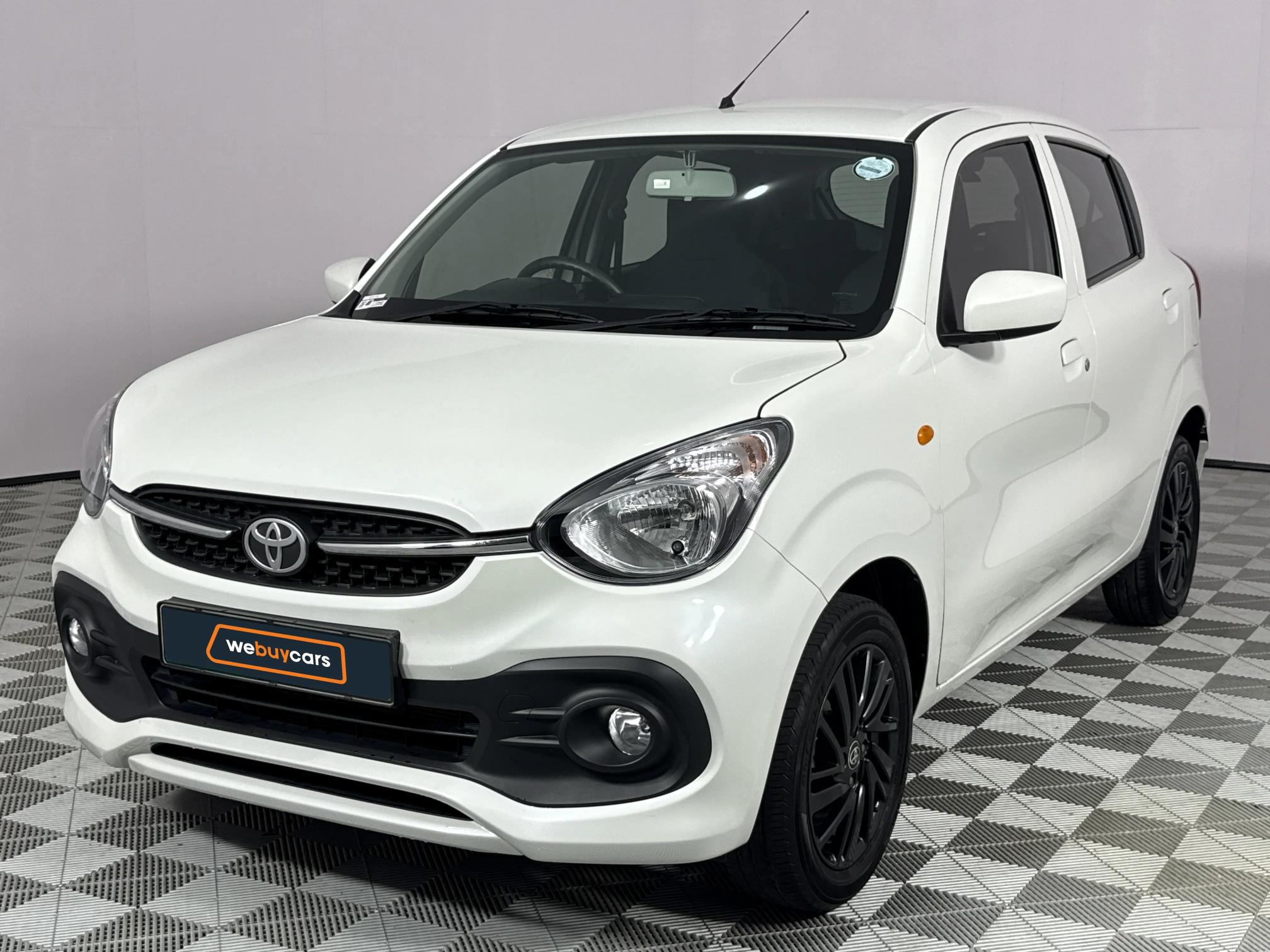 Used 2025 Toyota Vitz 1.0 XR auto