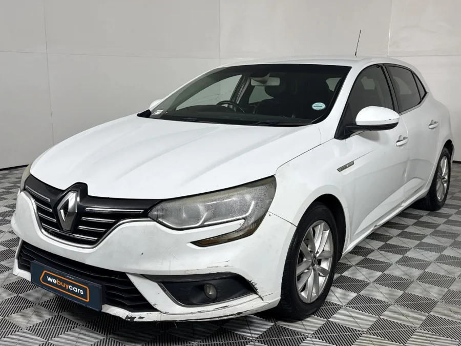 Used 2017 Renault Megane 84kW Dynamique - WeBuyCars Riverhorse Used 2017 Renault Megane 84kW Dynamique - WeBuyCars Riverhorse