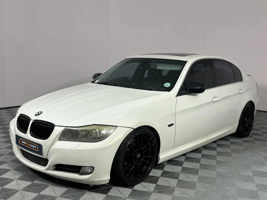 Used 2010 BMW 3 Series 330d Innovations auto - WeBuyCars Brackenfell Cape Town Used 2010 BMW 3 Series 330d Innovations auto - WeBuyCars Brackenfell Cape Town
