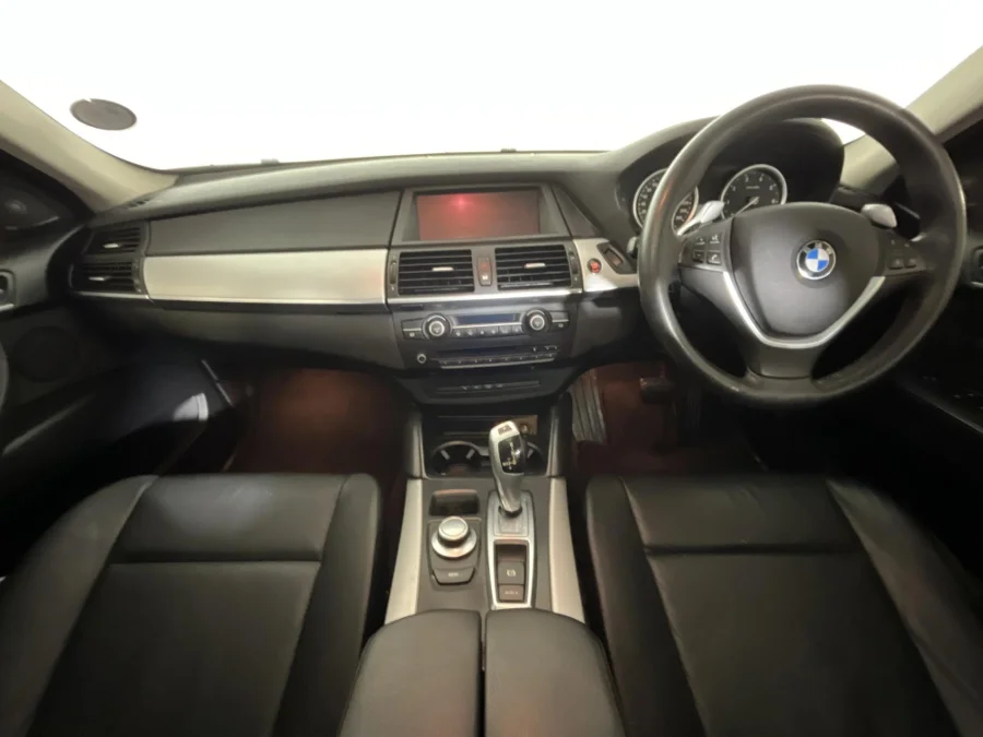 Used 2009 BMW X6 xDrive50i - WeBuyCars The Dome