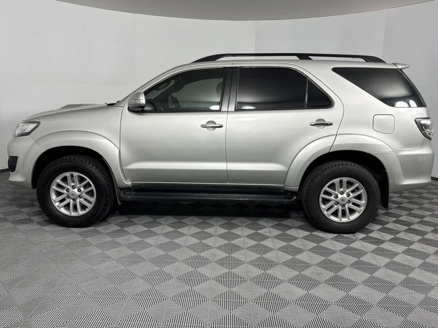 Used 2013 Toyota Fortuner 2.5D-4D auto - WeBuyCars Richmond Used 2013 Toyota Fortuner 2.5D-4D auto - WeBuyCars Richmond