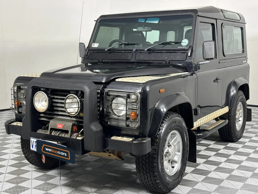 Used 2006 Land Rover Defender 90 2.5 Td5 County - WeBuyCars Vereeniging Used 2006 Land Rover Defender 90 2.5 Td5 County - WeBuyCars Vereeniging