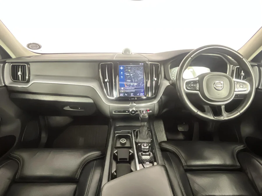 Used 2018 Volvo XC60 D5 AWD R-Design - WeBuyCars Gqeberha