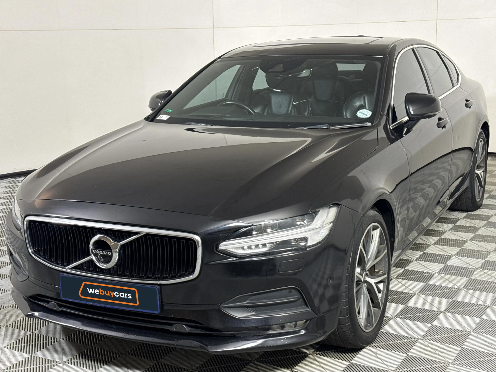 Used 2017 Volvo S90 D5 AWD Momentum