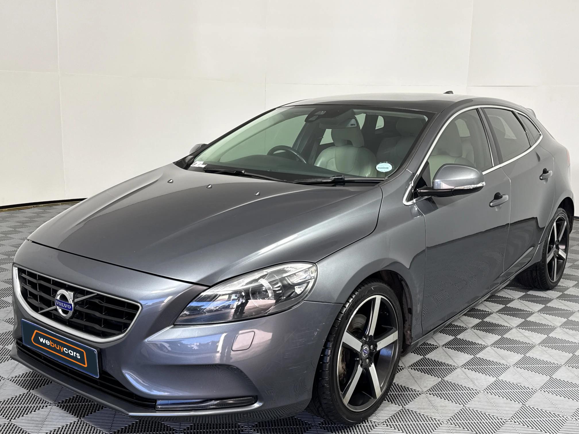 Used 2013 Volvo V40 T4 Elite auto
