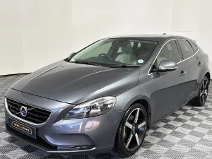 Used 2013 Volvo V40 T4 Elite auto Used 2013 Volvo V40 T4 Elite auto