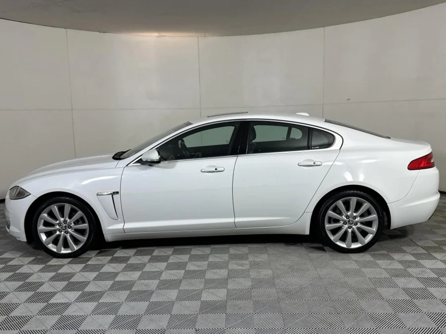 Used 2012 Jaguar XF 2.2D Premium Luxury - WeBuyCars Midstream Used 2012 Jaguar XF 2.2D Premium Luxury - WeBuyCars Midstream