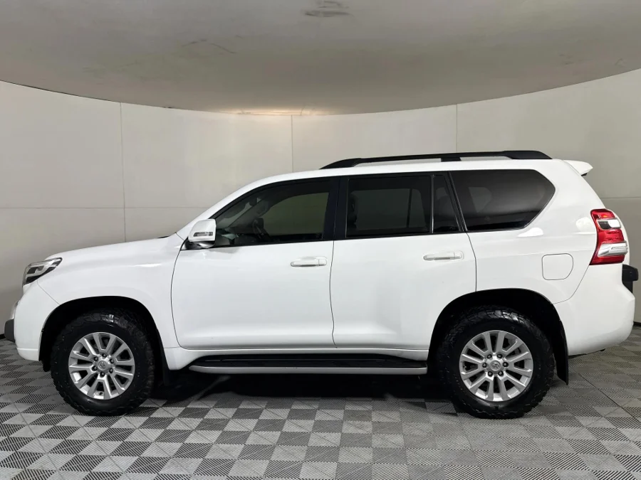 Used 2016 Toyota Land Cruiser Prado 3.0DT VX - WeBuyCars Midstream Used 2016 Toyota Land Cruiser Prado 3.0DT VX - WeBuyCars Midstream