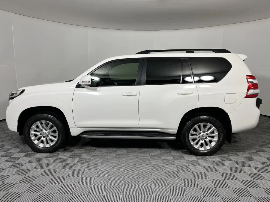 Used 2014 Toyota Land Cruiser Prado 4.0 VX - WeBuyCars Montana Used 2014 Toyota Land Cruiser Prado 4.0 VX - WeBuyCars Montana