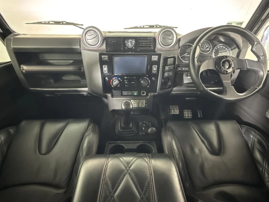 Used 2015 Land Rover Defender 110 TD station wagon Africa Limited Edition - WeBuyCars The Dome Used 2015 Land Rover Defender 110 TD station wagon Africa Limited Edition - WeBuyCars The Dome
