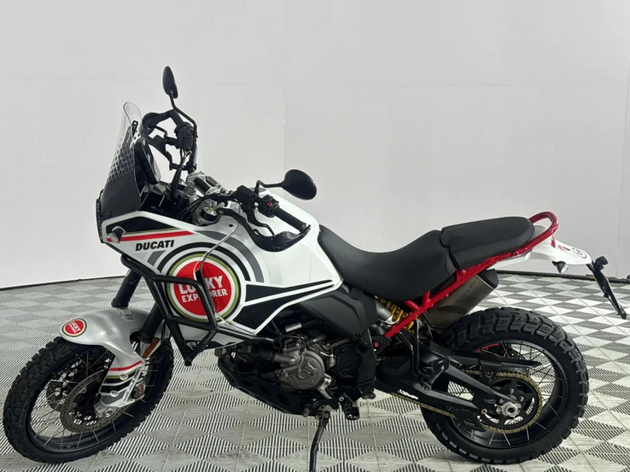 Preloaded Image 13