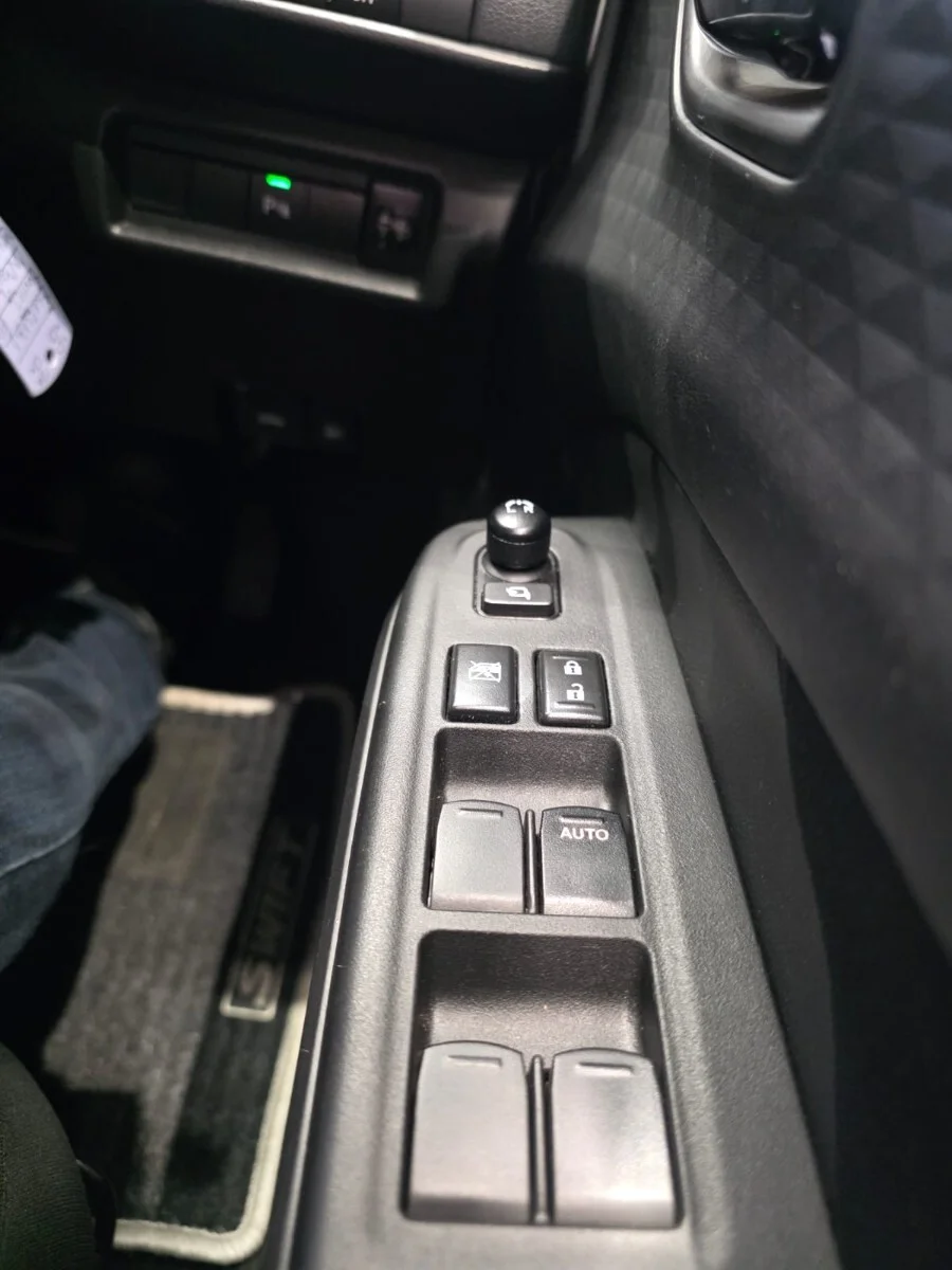 Preloaded Image 19