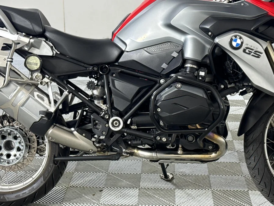Used 2015 BMW R Series R 1200 GS Trophy - WeBuyCars Midstream Used 2015 BMW R Series R 1200 GS Trophy - WeBuyCars Midstream
