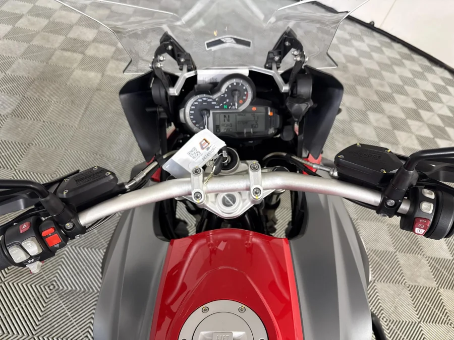 Used 2015 BMW R Series R 1200 GS Trophy - WeBuyCars Midstream Used 2015 BMW R Series R 1200 GS Trophy - WeBuyCars Midstream