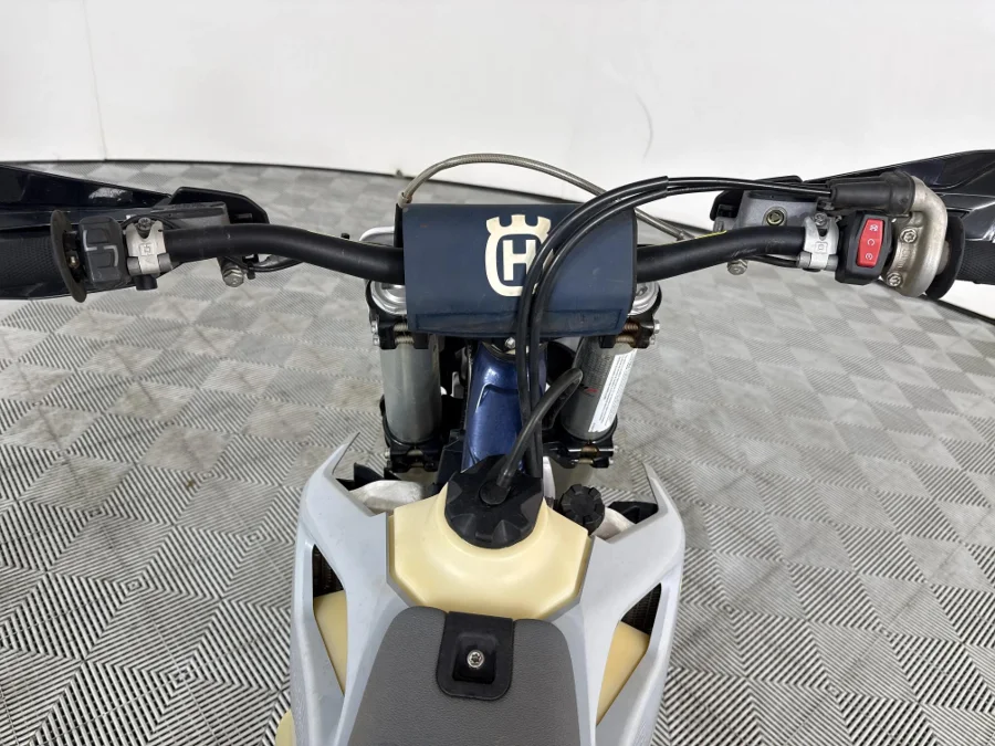 Used 2023 Husqvarna 450 FC 450 Rockstar - WeBuyCars The Dome