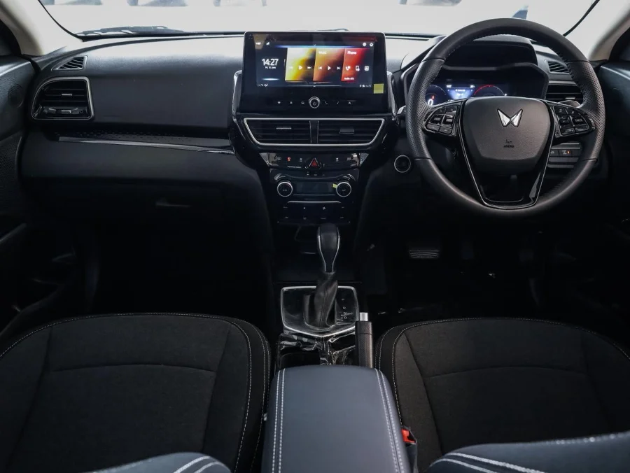 New 2026 Mahindra XUV 3XO 1.2T AX5 auto - Mahindra Woodmead New New 2026 Mahindra XUV 3XO 1.2T AX5 auto - Mahindra Woodmead New