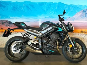 Triumph Street Triple 765 RS