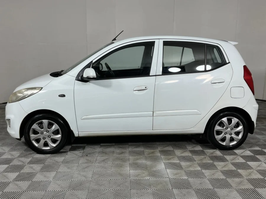 Used 2011 Hyundai i10 1.1 Motion - WeBuyCars The Dome