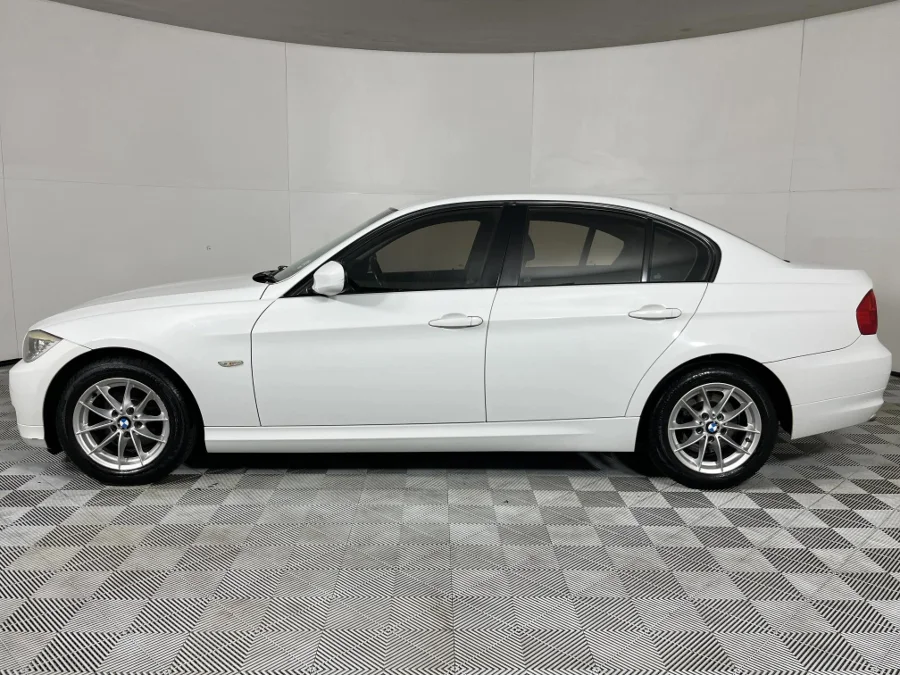 Used 2010 BMW 3 Series 320i Innovations - WeBuyCars Riverhorse Used 2010 BMW 3 Series 320i Innovations - WeBuyCars Riverhorse