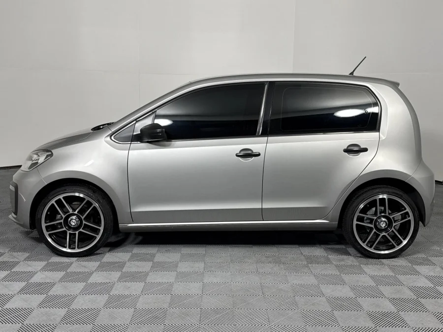 Used 2019 Volkswagen up! take up! 5-door 1.0 - WeBuyCars Montana