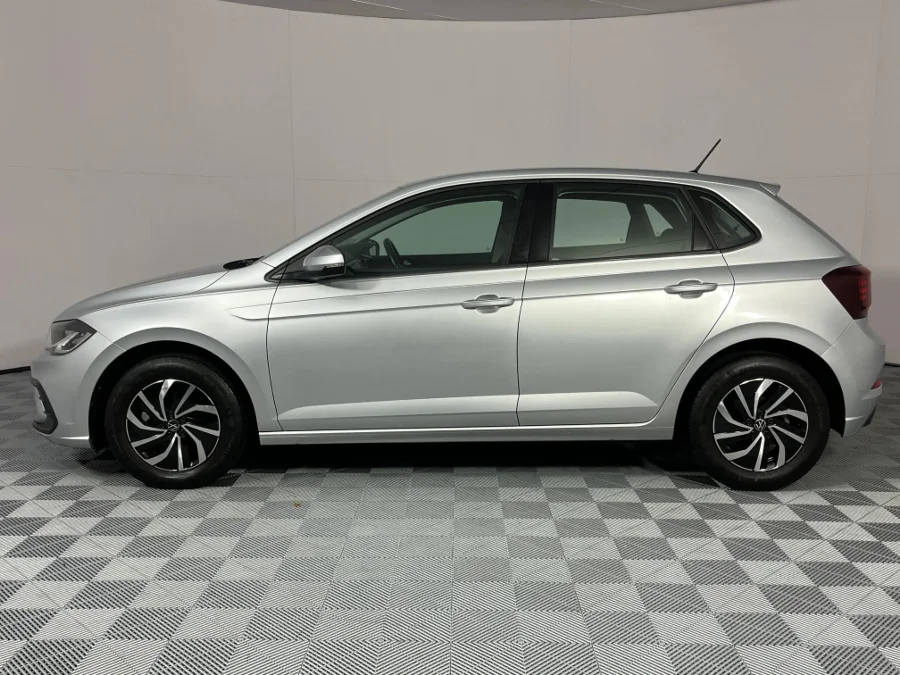 Used 2023 Volkswagen Polo hatch 1.0TSI Life auto - WeBuyCars JHB South