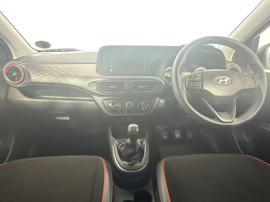 Used 2022 Hyundai Grand i10 1.0 hatch Motion manual - WeBuyCars Lansdowne Used 2022 Hyundai Grand i10 1.0 hatch Motion manual - WeBuyCars Lansdowne