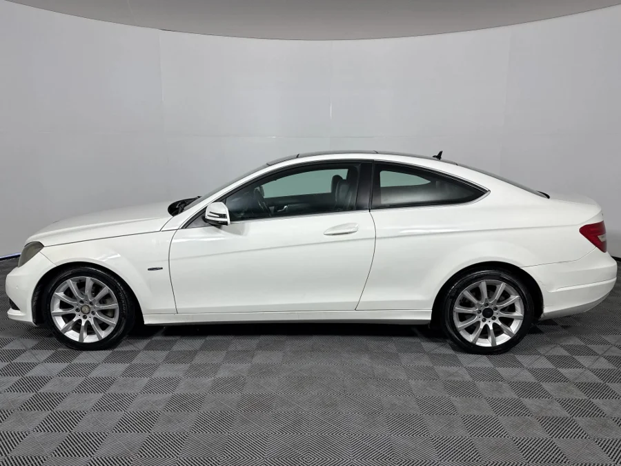 Used 2011 Mercedes-Benz C-Class C180 coupé auto - WeBuyCars Witbank Used 2011 Mercedes-Benz C-Class C180 coupé auto - WeBuyCars Witbank